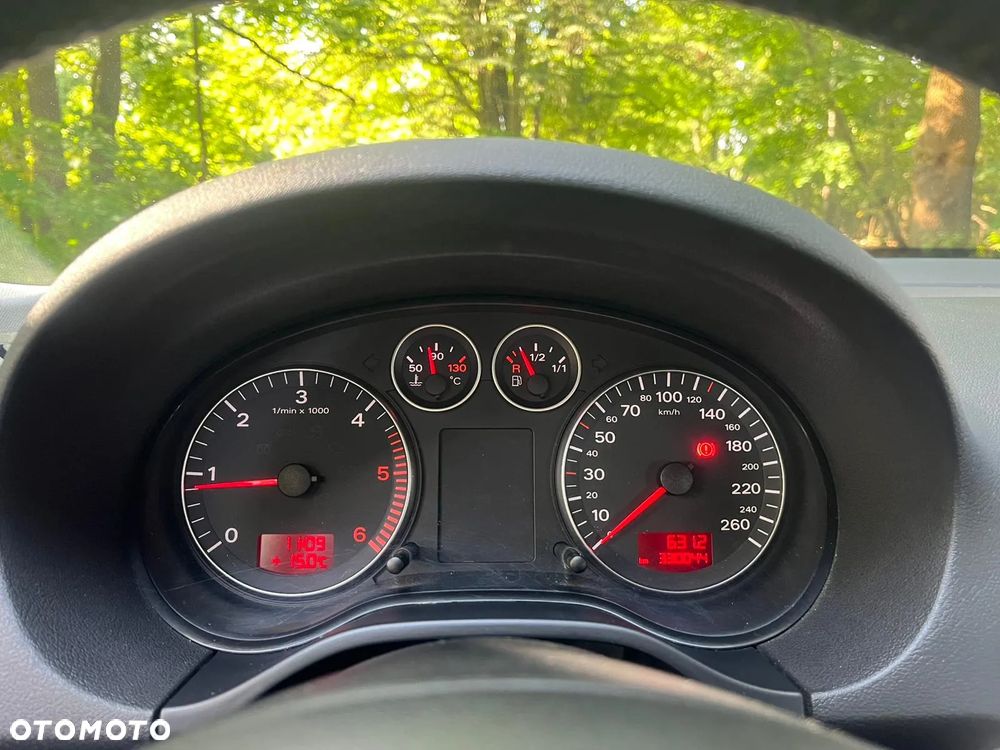 Audi A3 - 8