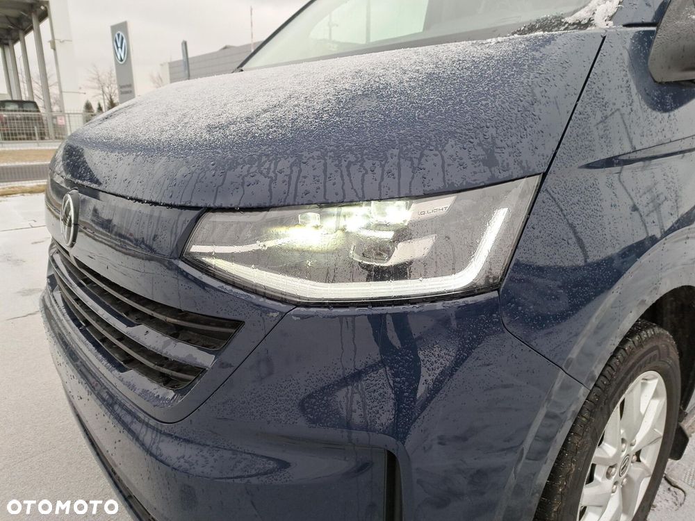 Volkswagen Nowa Caravelle Life silnik: 2,0 l TDI 150 KM / skrzynia biegów: 8-biegowa automatyczna rozstaw osi: 3500 mm   Rozsz. - 9
