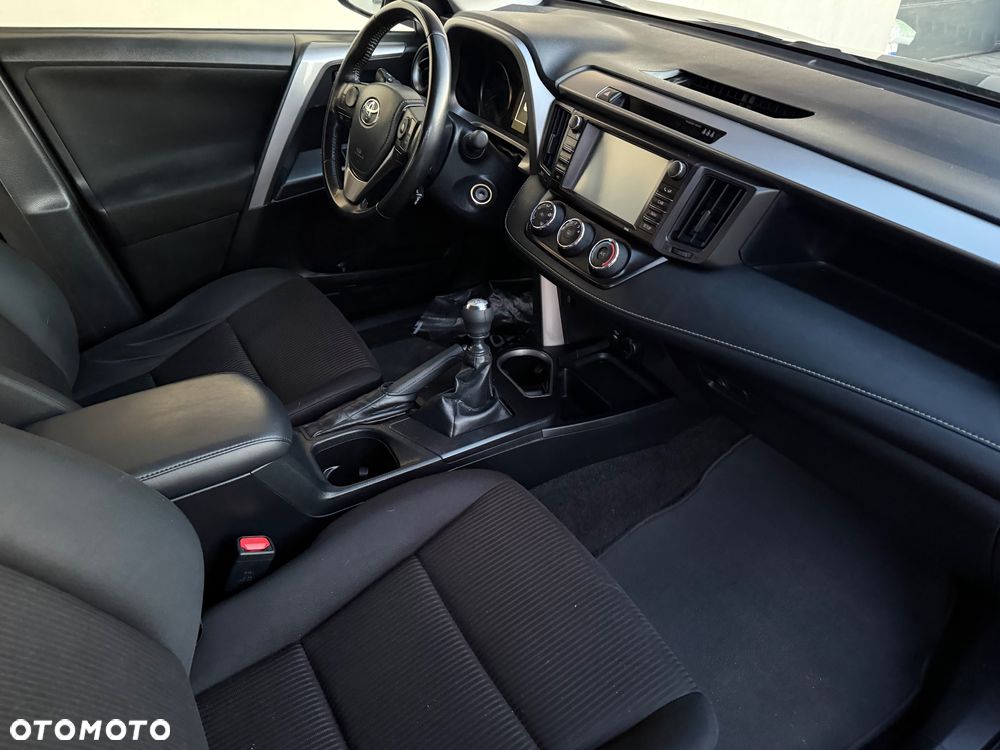 Toyota RAV4 2.0 D-4D 4x2 Start-Stop Comfort - 13