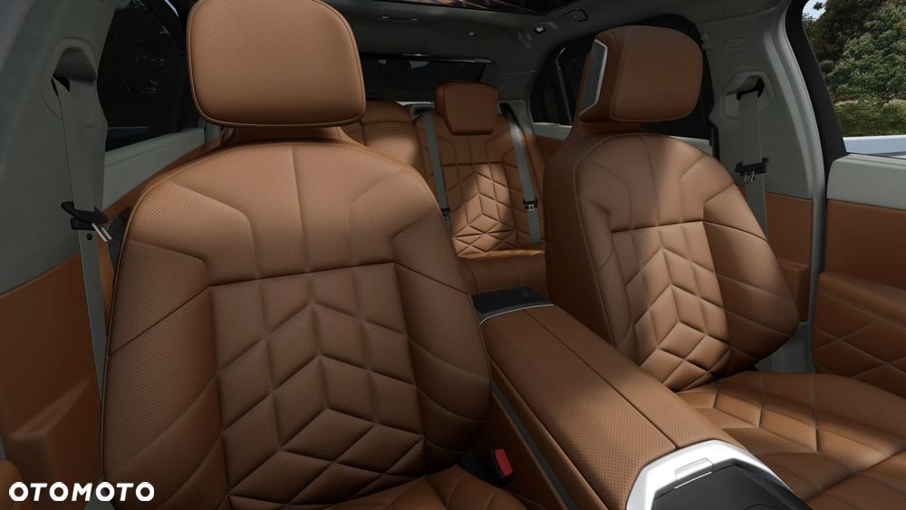 BMW Seria 7 - 10