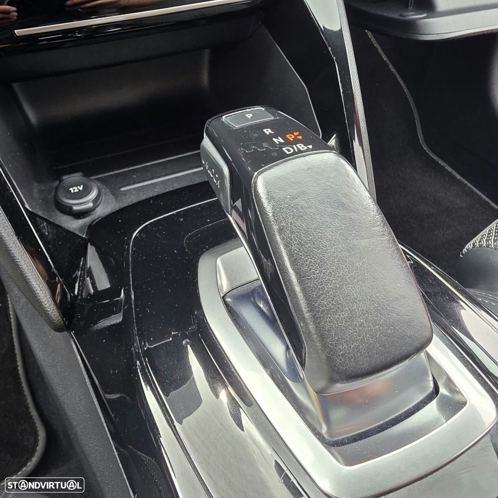 Peugeot e-208 50 kWh GT Line - 9