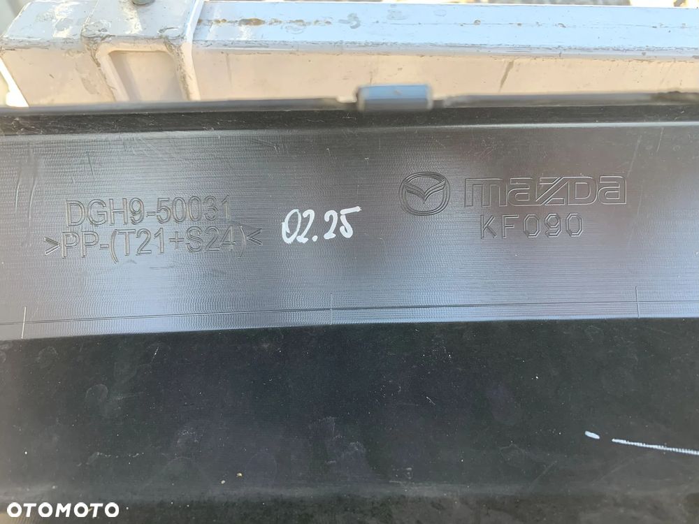 Mazda CX-30 19r PDC Zderzak przod przedni cx 30 2019 - 6
