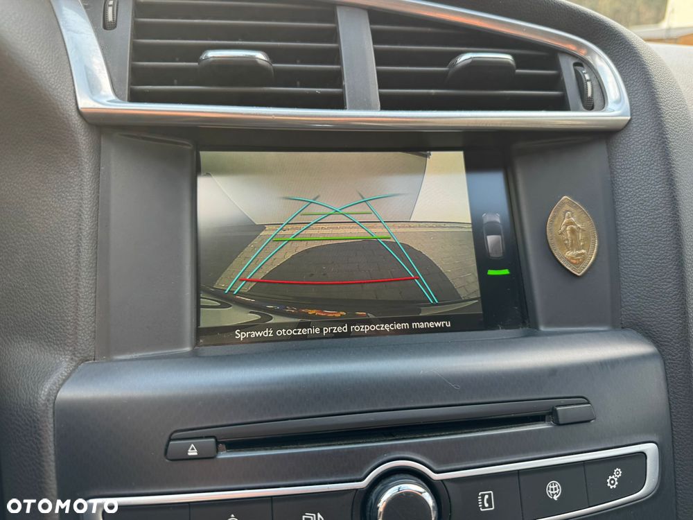 Citroën DS4 Cross 1.6 THP Be Chic S&S EAT6 - 9