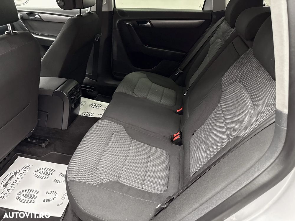 Volkswagen Passat 2.0 TDI BlueMotion Technology DSG Comfortline - 18