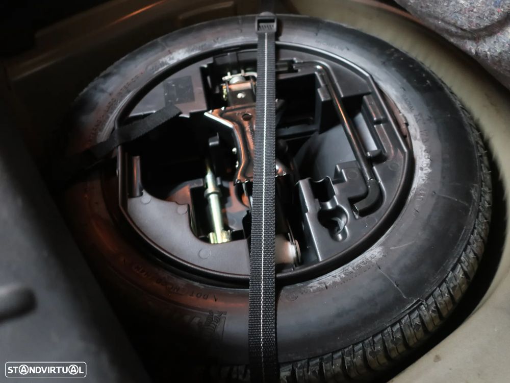 Citroën C3 1.4 HDi SX + - 13