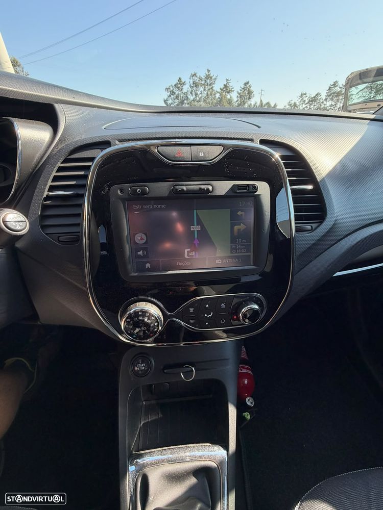 Renault Captur 1.5 dCi Exclusive - 6