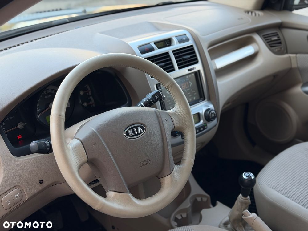 Kia Sportage 2.0 Expedition + - 20