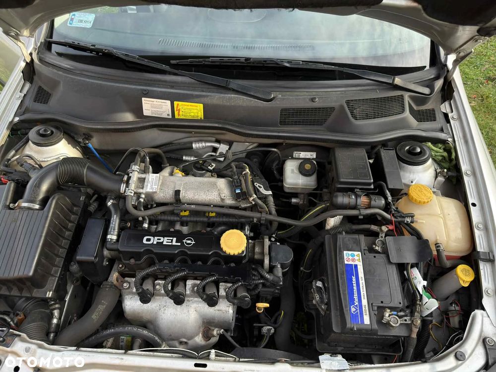 Opel Astra II 1.6 GL / Start - 10