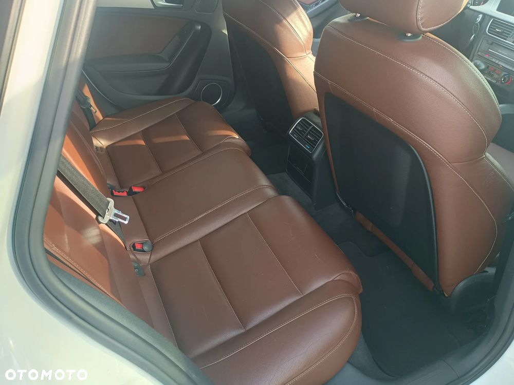 Audi A4 Allroad 3.0 TDI DPF S tronic - 11