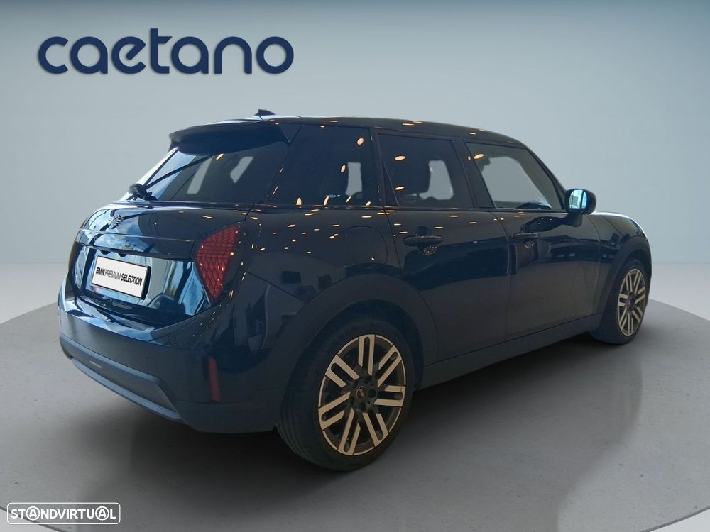 MINI 5 Portas Cooper Auto - 8