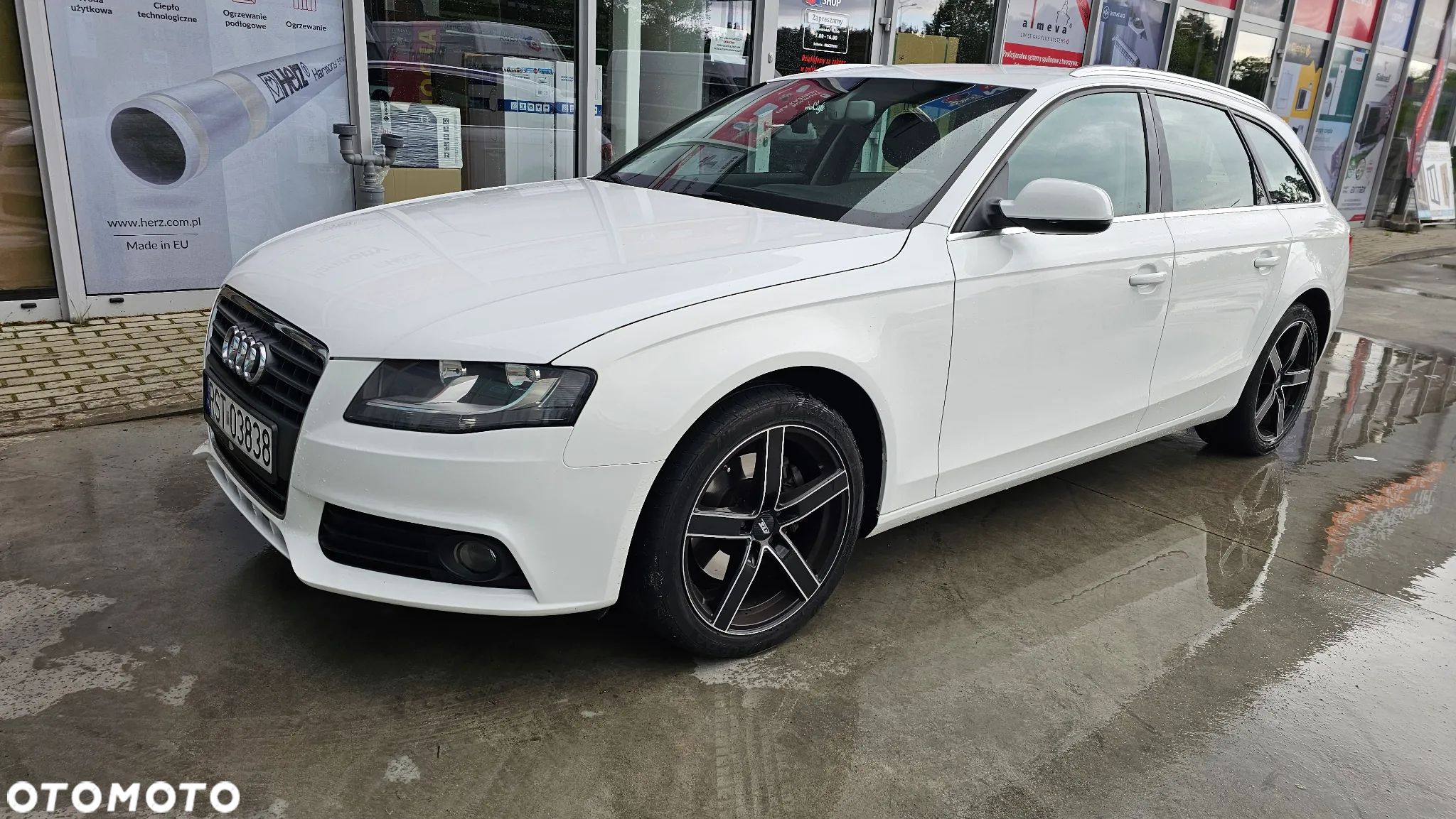 Audi A4 Avant - 1