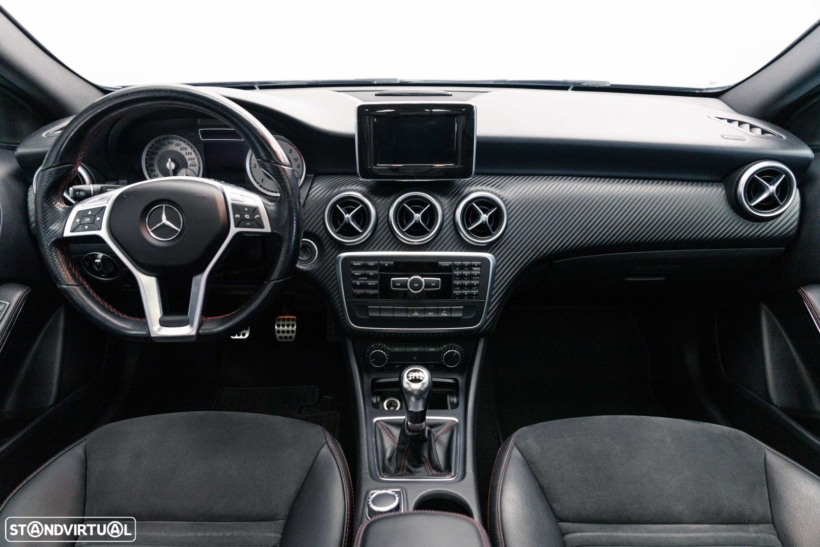 Mercedes-Benz A 180 CDi BE AMG Line - 8