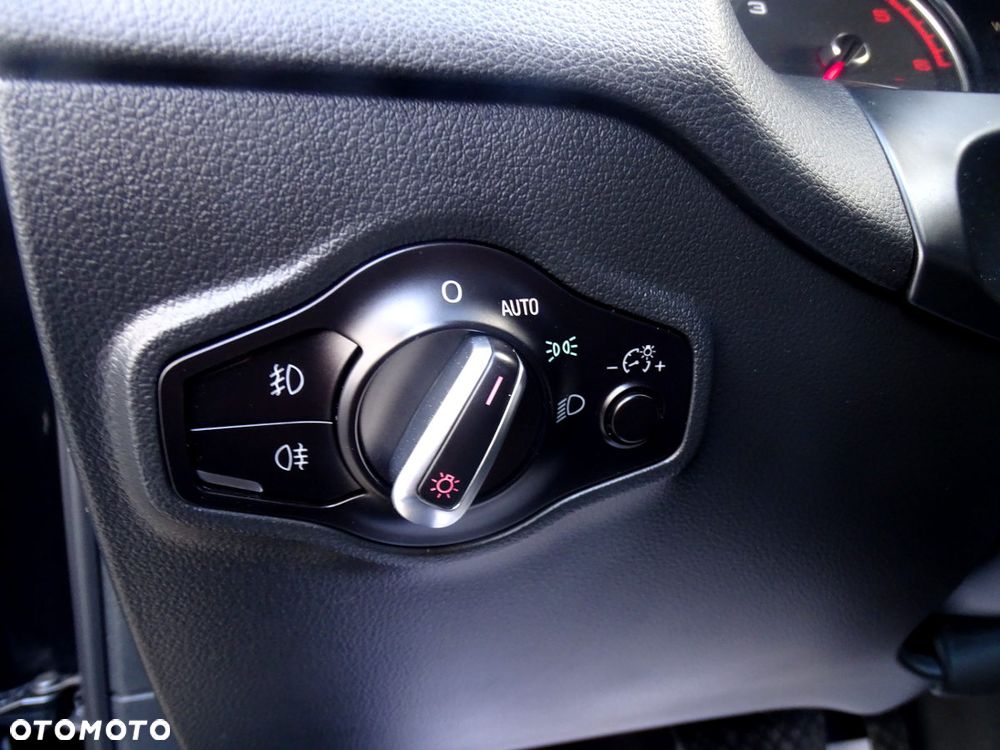 Audi Q5 2.0 TDI Quattro (clean diesel) S tronic - 10