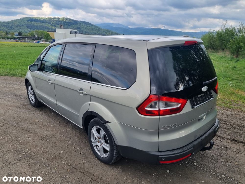 Ford Galaxy 2.0 TDCi DPF Concept - 2