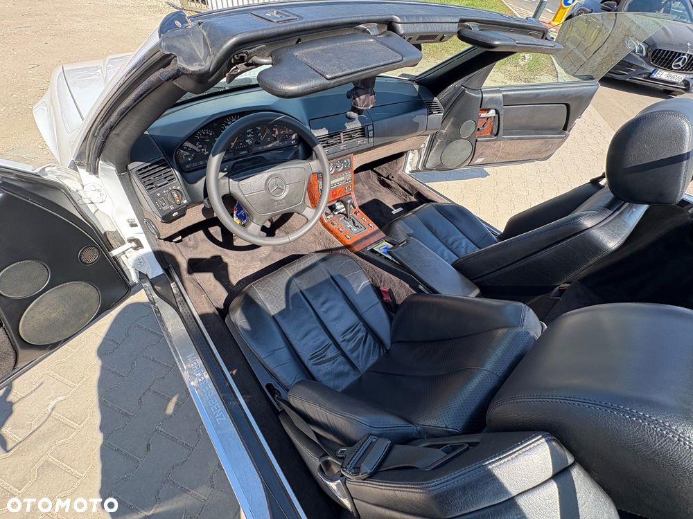 Mercedes-Benz SL - 17