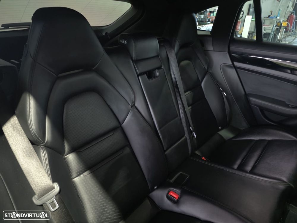 Porsche Panamera 4 E-Hybrid Executive - 21