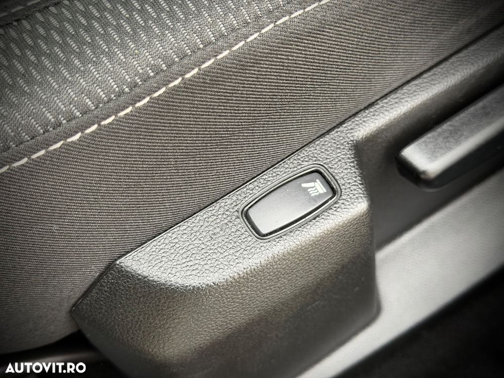 Dacia Duster 1.5 Blue dCi 4WD Prestige jante 16" - 11