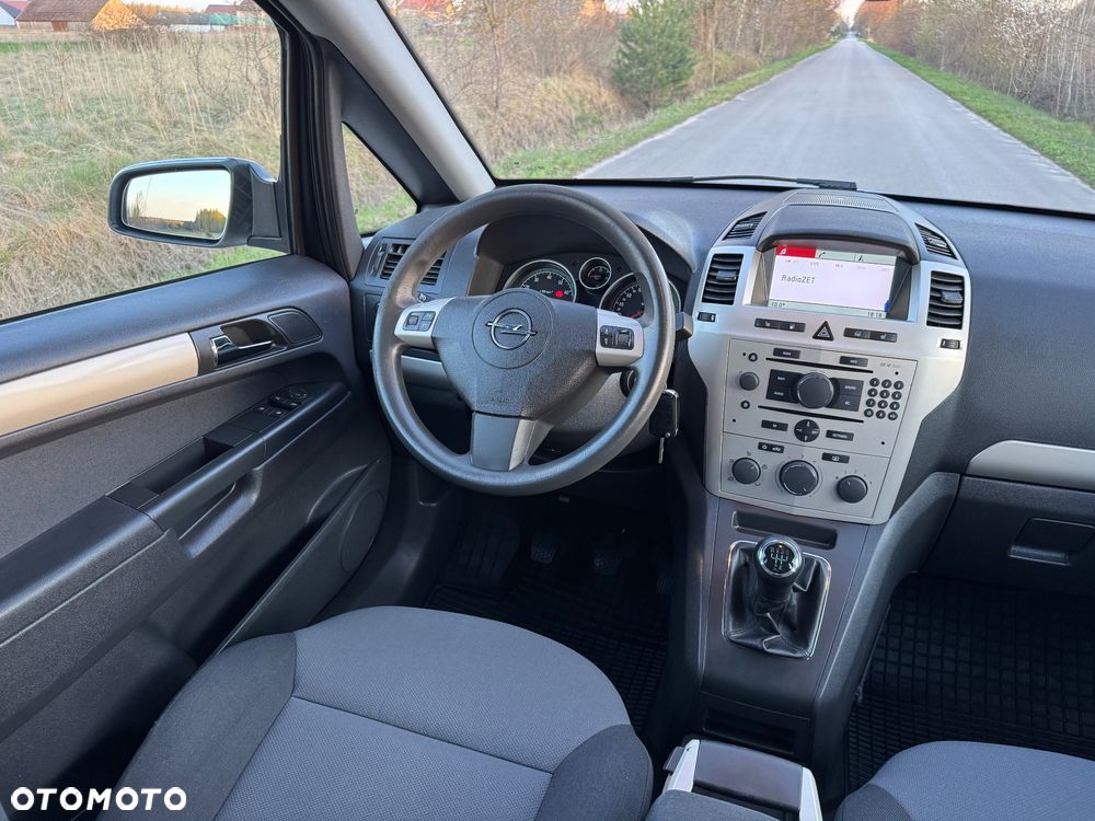 Opel Zafira 1.6 Njoy - 13