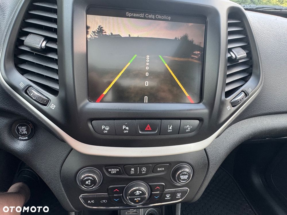 Jeep Cherokee 2.2 MJD Active Drive II Limited - 32