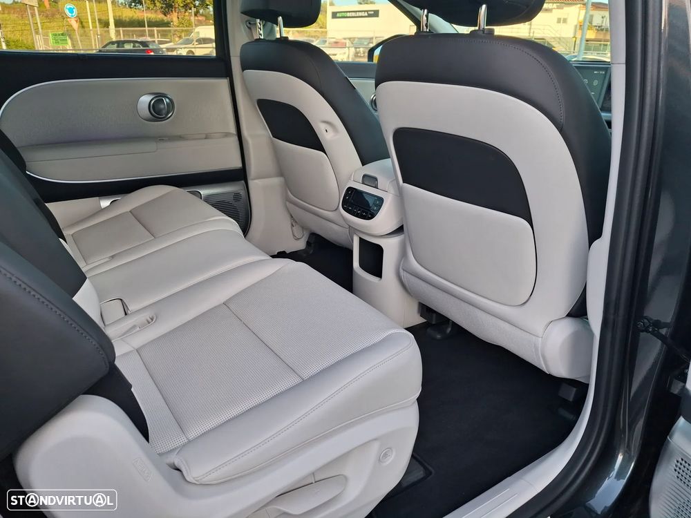 Hyundai Ioniq 9 110.3 kWh Calligraphy - 46