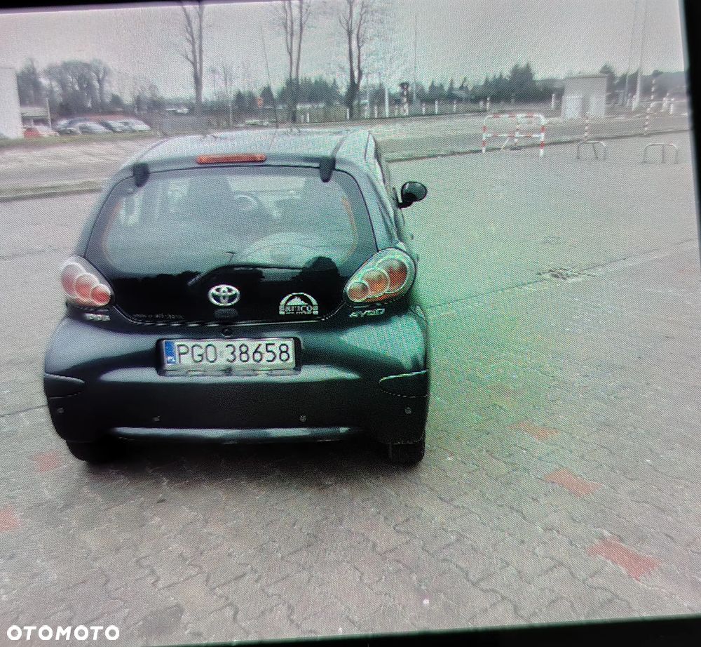 Toyota Aygo - 10