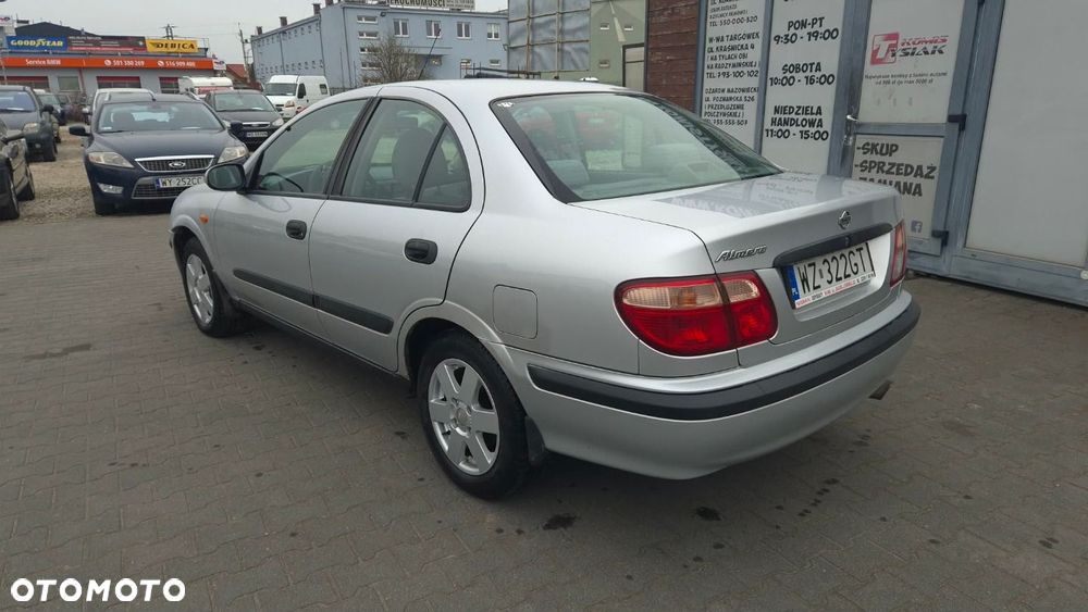 Nissan Almera - 2