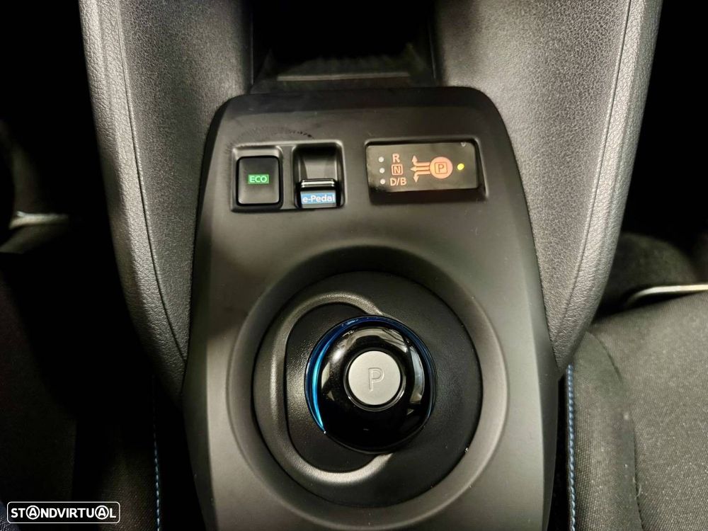 Nissan Leaf N-Connecta - 15