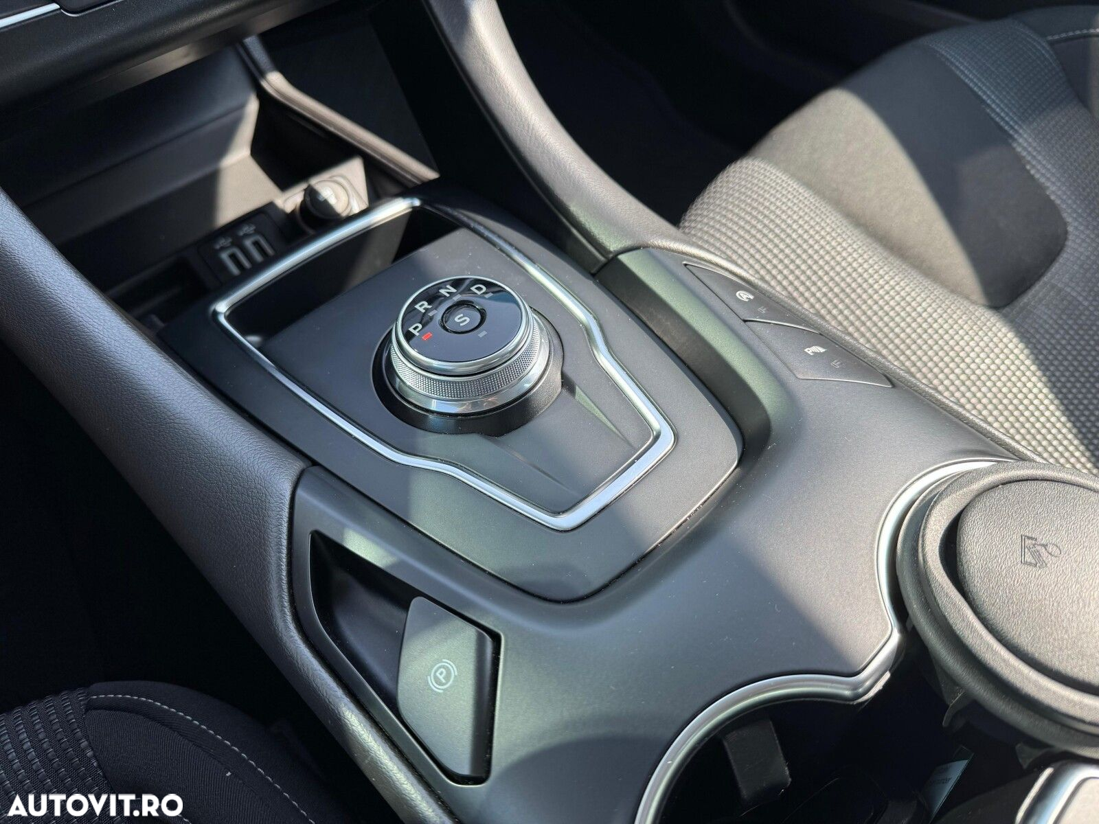 Ford Mondeo - 13