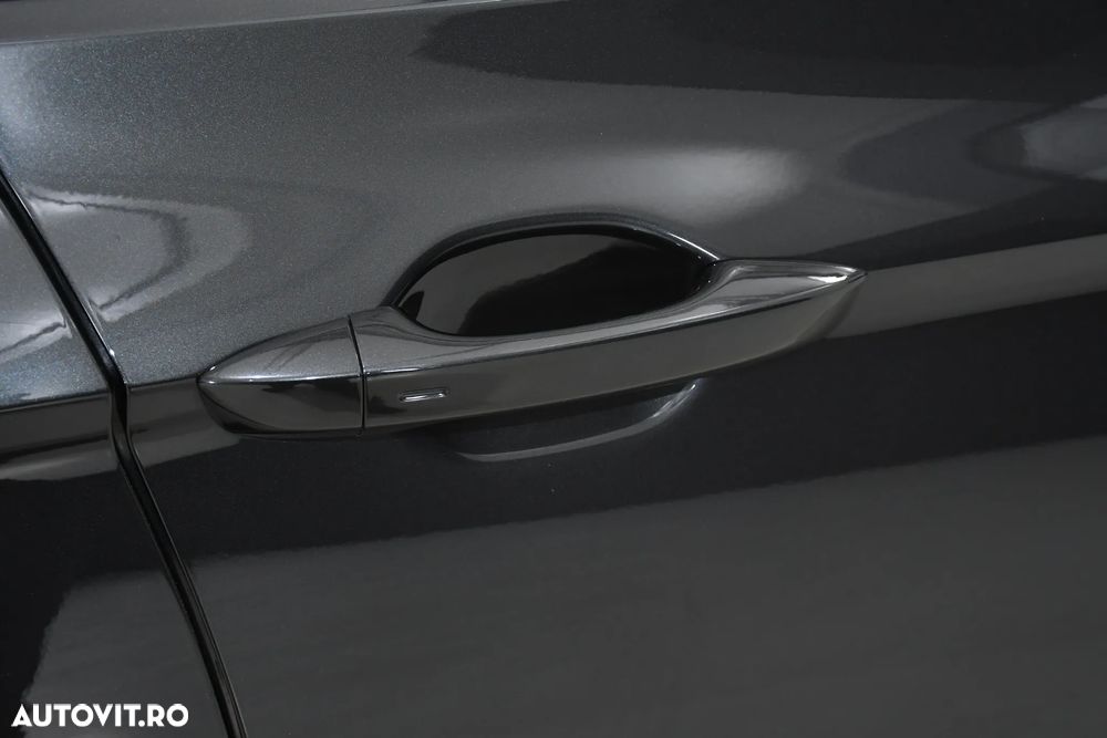 Volkswagen Passat - 21