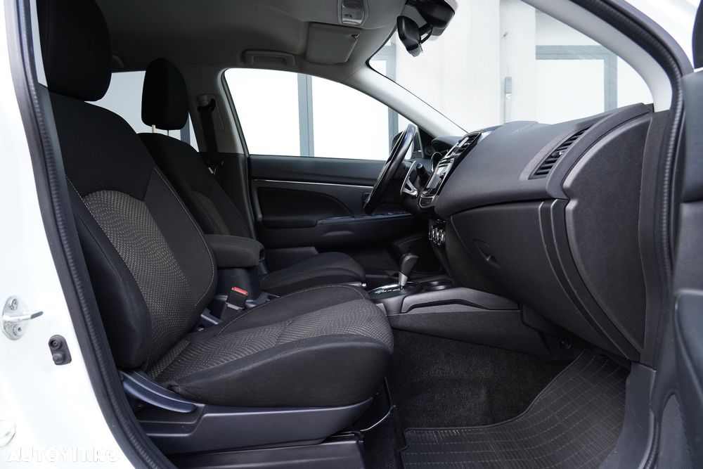 Mitsubishi ASX 2.2 DI-D 4WD Automatik Diamant Edition - 19