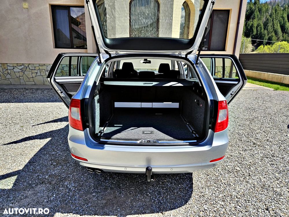 Skoda Superb 2.0 TDI Elegance - 12