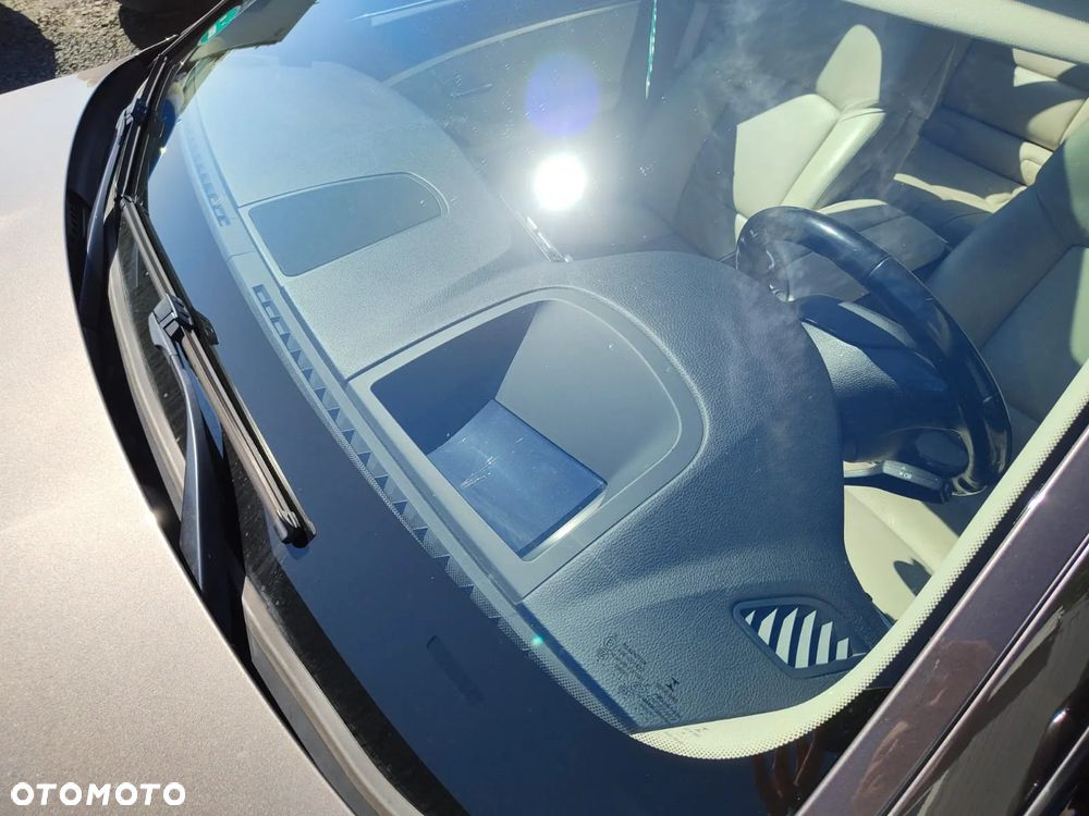 BMW Seria 5 520d - 3