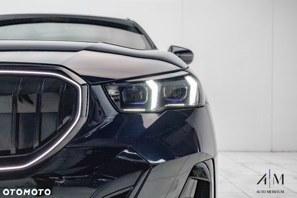 BMW Seria 5 520d xDrive - 11