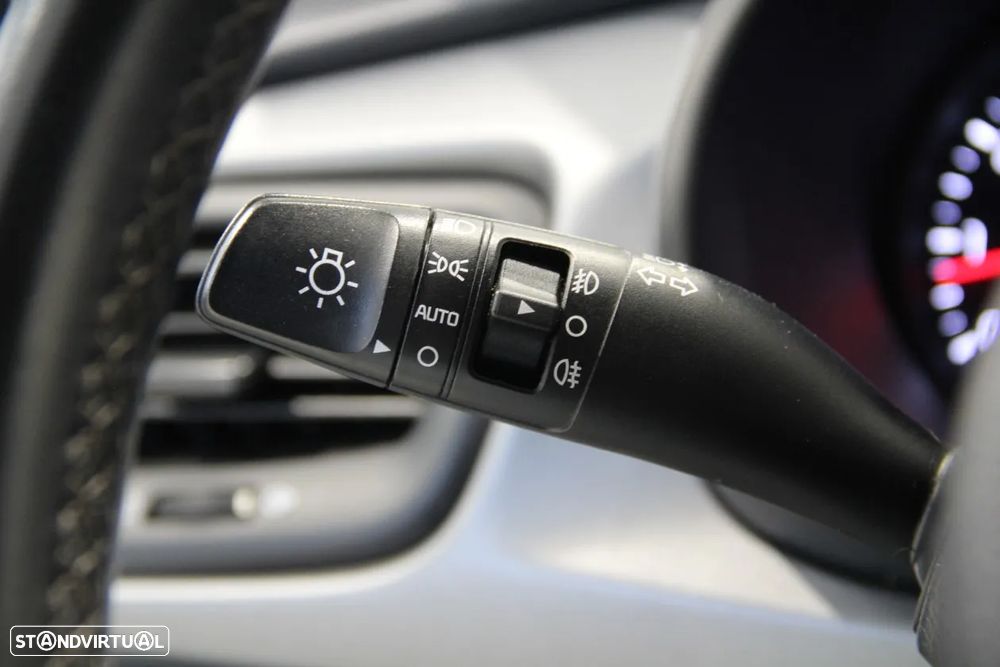 Kia Rio 1.2 CVVT Dynamic - 12