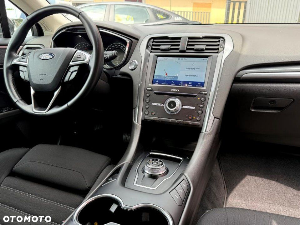 Ford Mondeo - 11