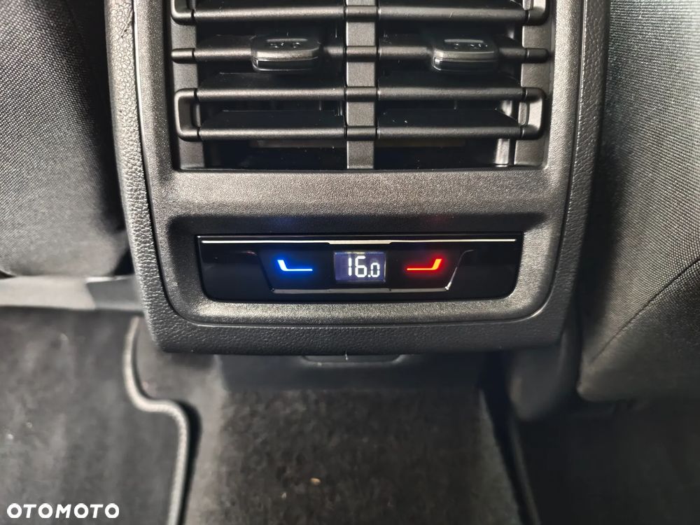 Volkswagen Golf 1.5 TSI BMT Evo Comfortline - 16