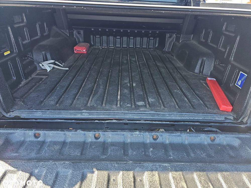 Volkswagen Amarok 3.0 V6 TDi 4MOTION Aventura - 19