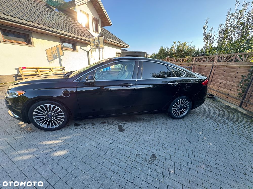 Ford Fusion 2018 photo 2