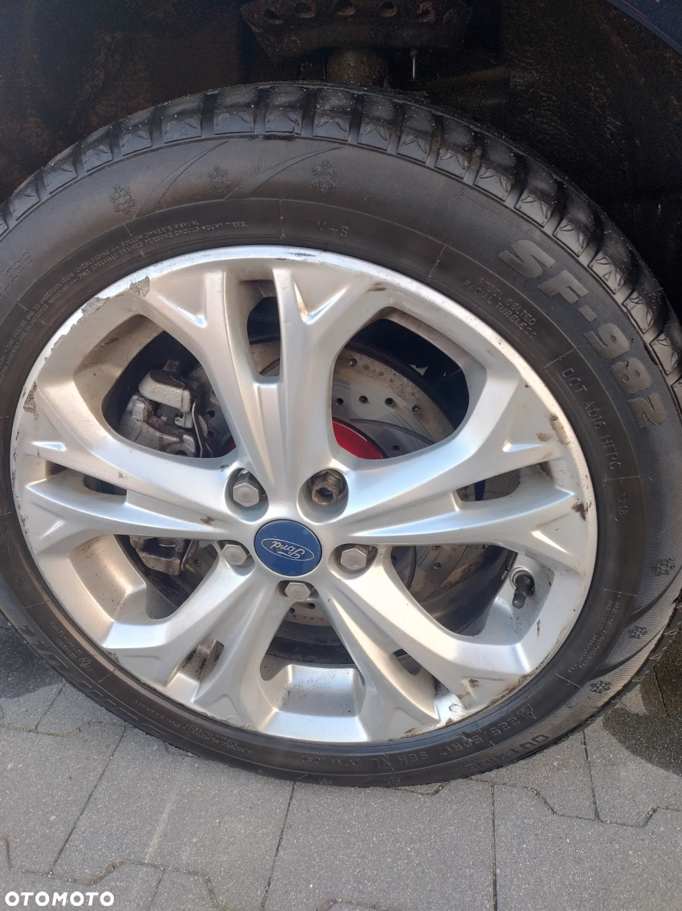 Ford Galaxy - 10