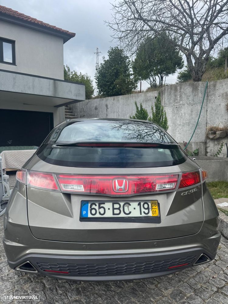 Honda Civic 1.8 Sport - 7