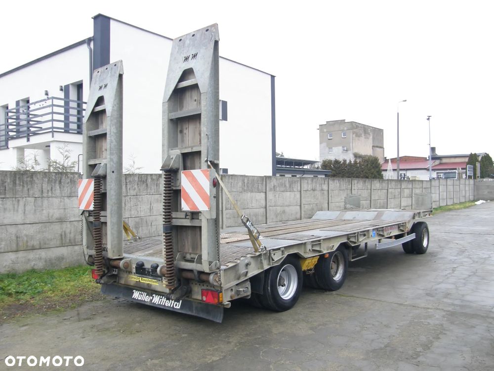 Müller-Mitteltal T3 PROFI 2011 ocynk resor 3 osiowa przyczepa niskopodwoziowa z Niemiec - 4