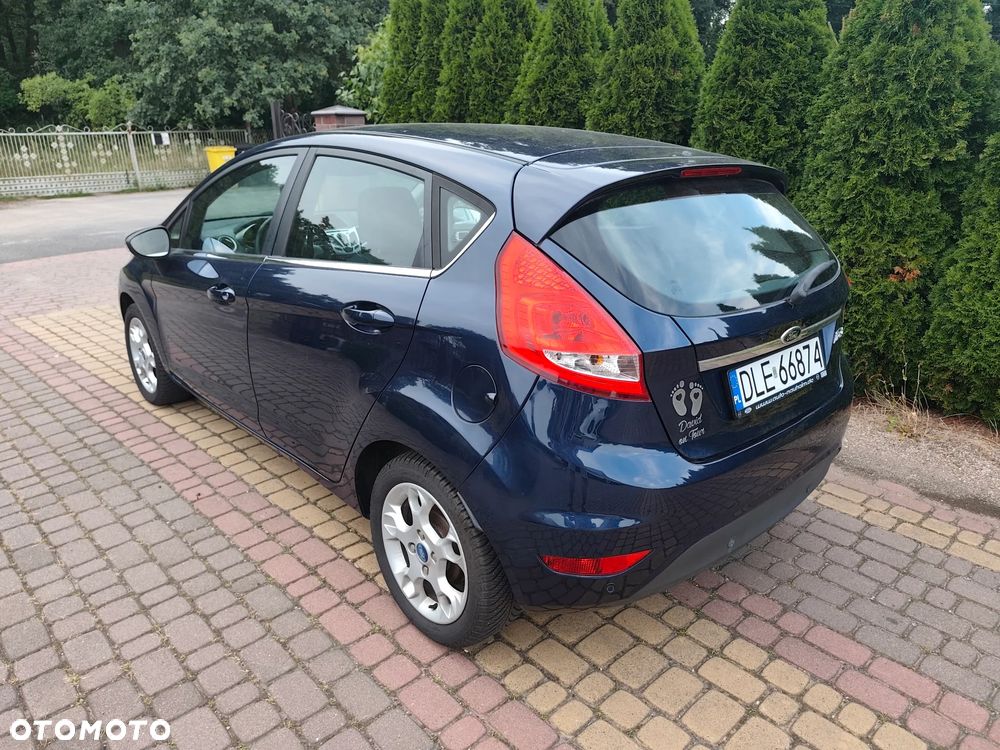 Ford Fiesta 1.6 TDCi DPF Titanium - 3