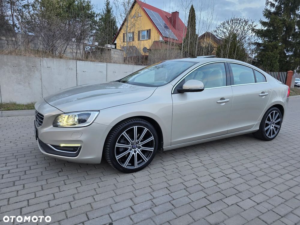 Volvo S60 D4 Geartronic Summum - 13
