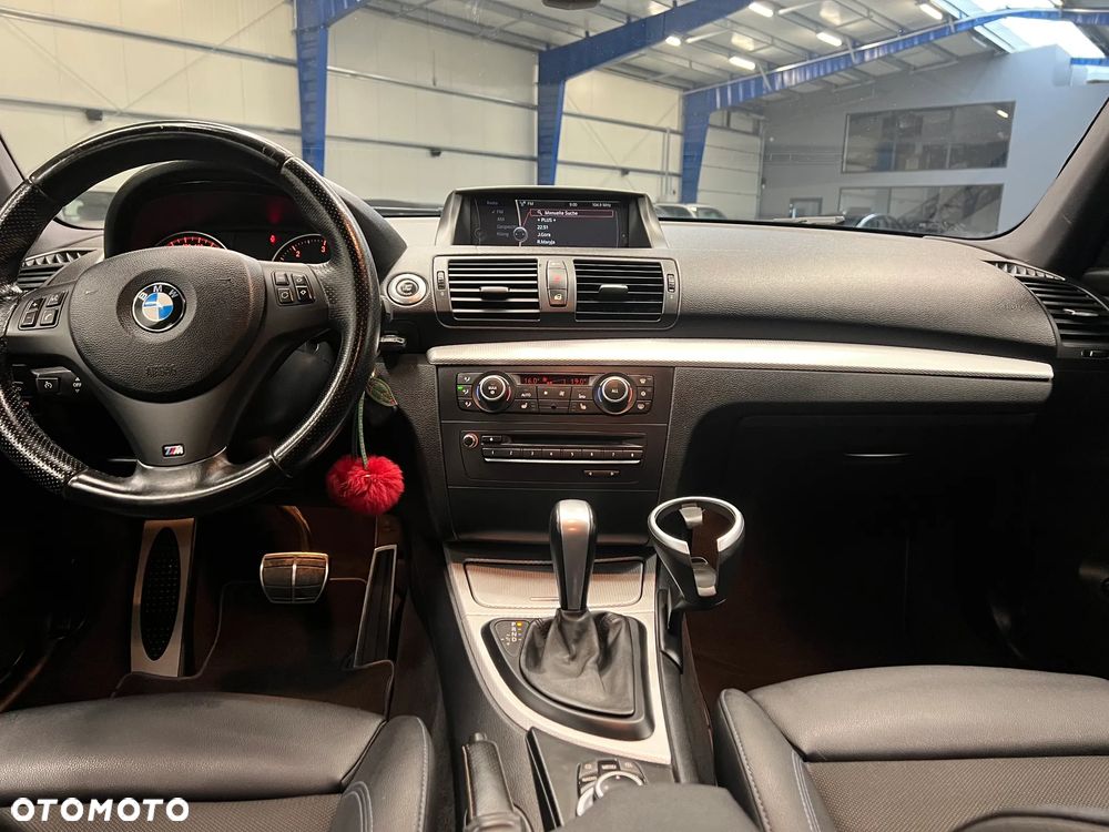 BMW Seria 1 - 25