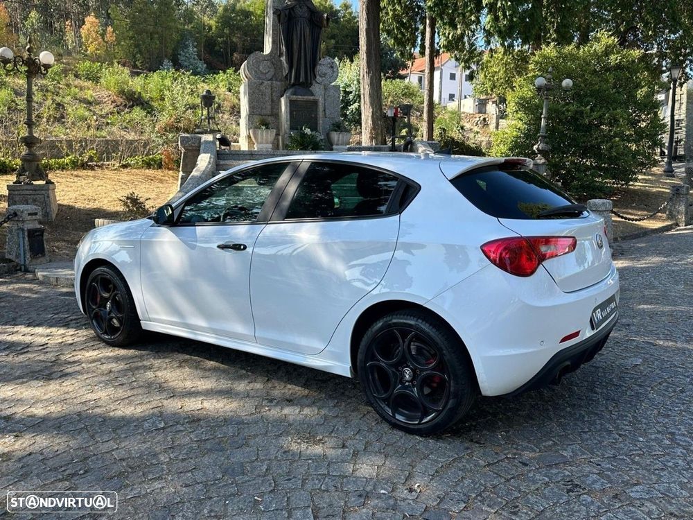 Alfa Romeo Giulietta 1.6 JTDm Sport J18 - 30