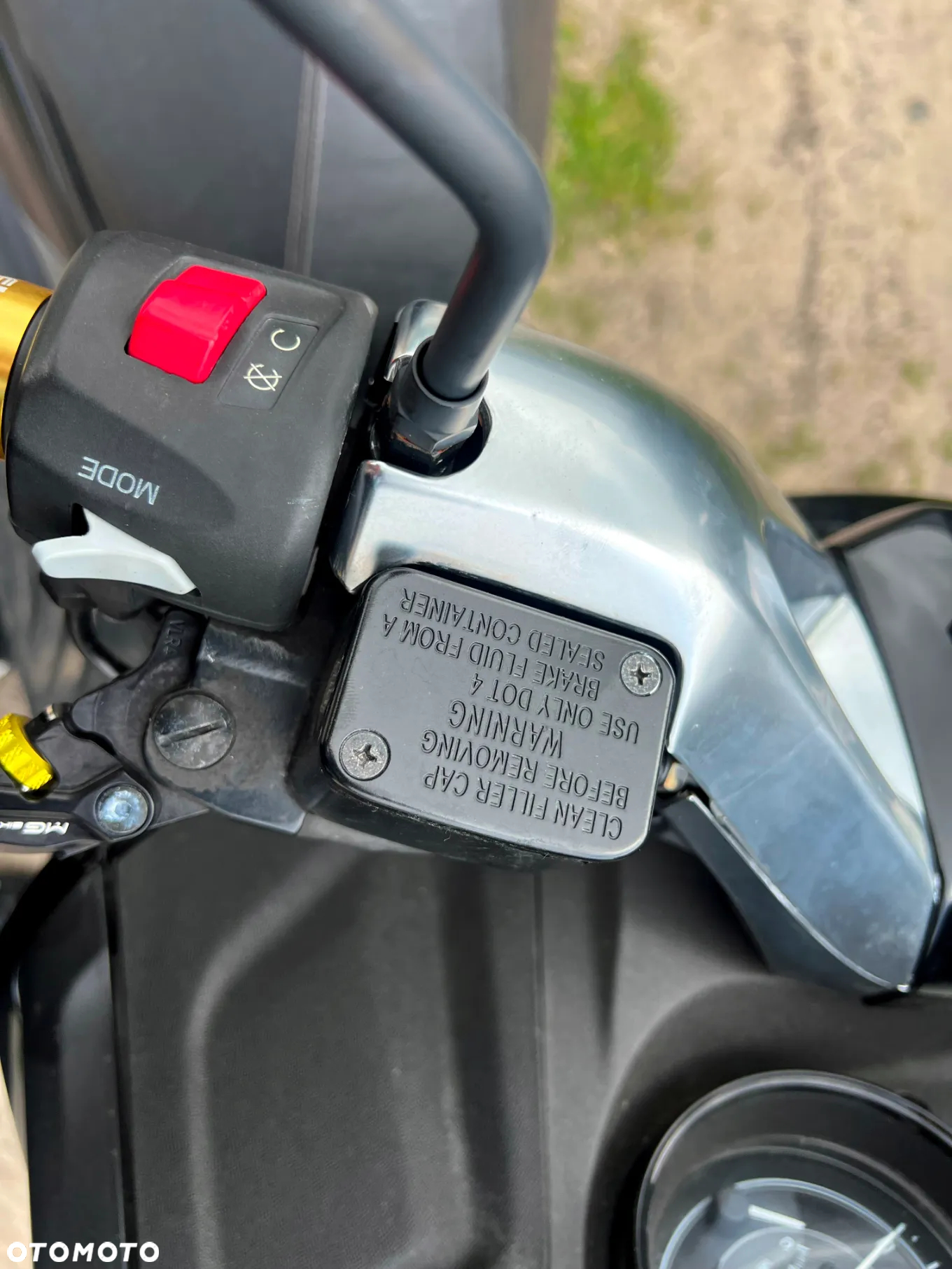 Kawasaki ZX - 22