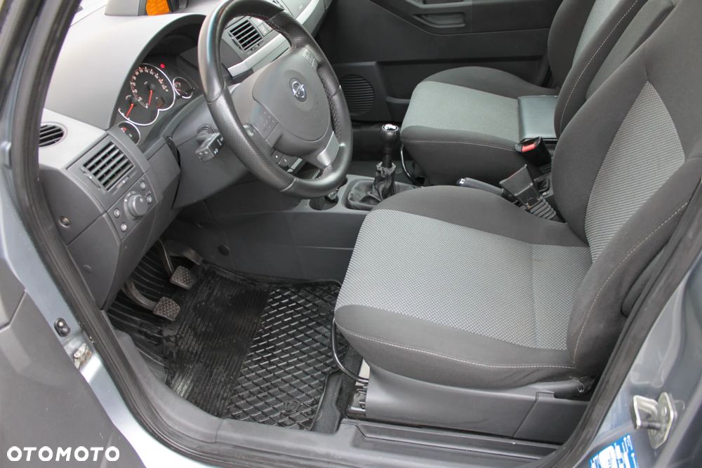 Opel Meriva - 25