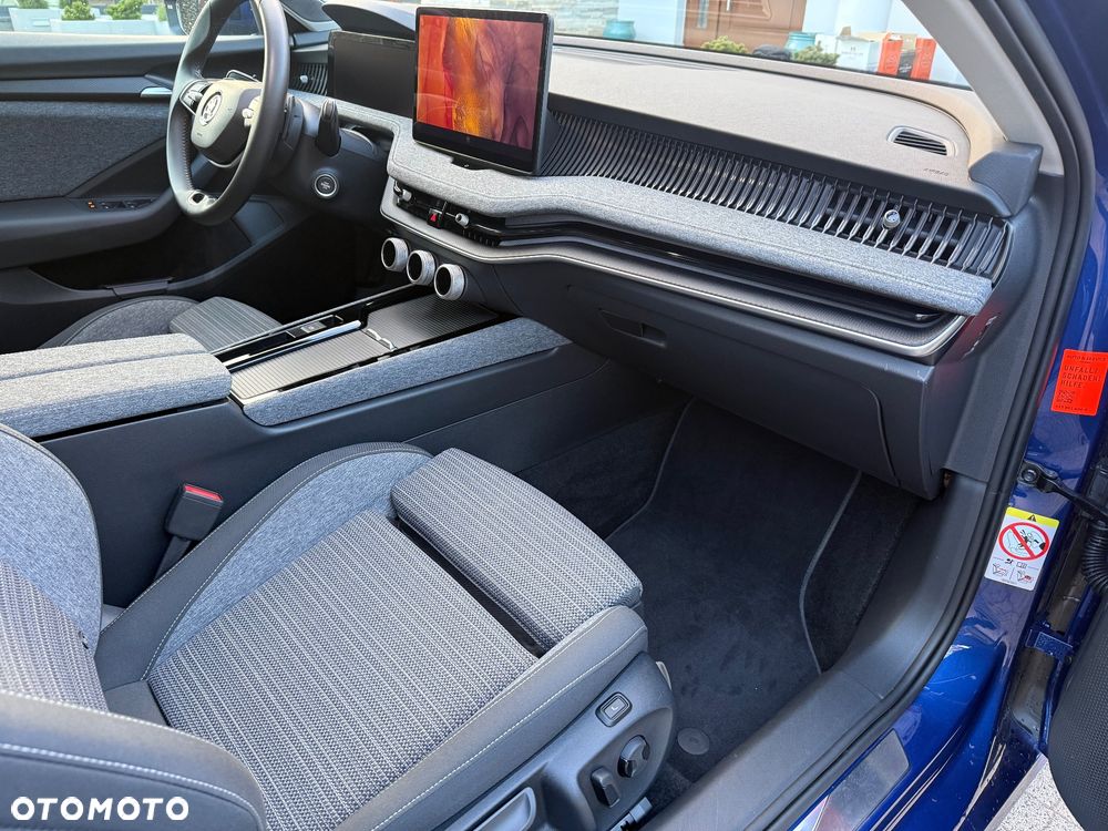 Skoda Superb 2.0 TDI SCR 4x4 Selection DSG - 26