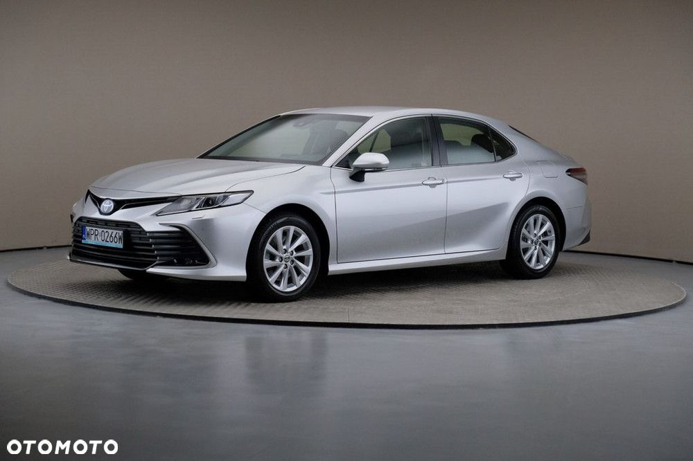 Toyota Camry 2.5 Hybrid Comfort CVT - 1