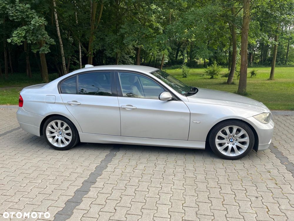 BMW Seria 3 320d DPF - 4